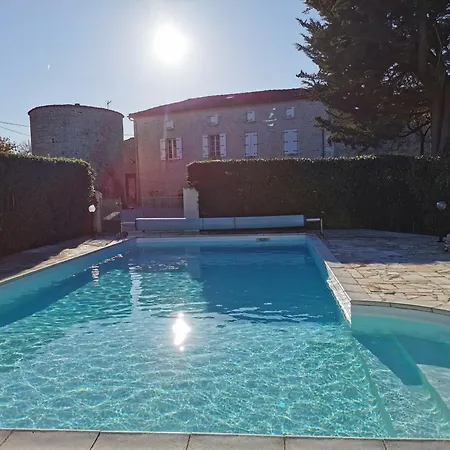Maison La Tour * Nere