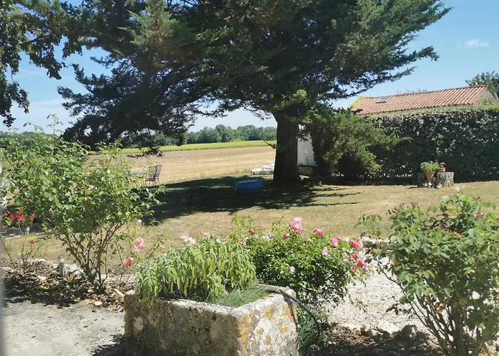 Maison La Tour Apartamento