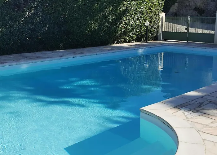 Maison La Tour Apartamento