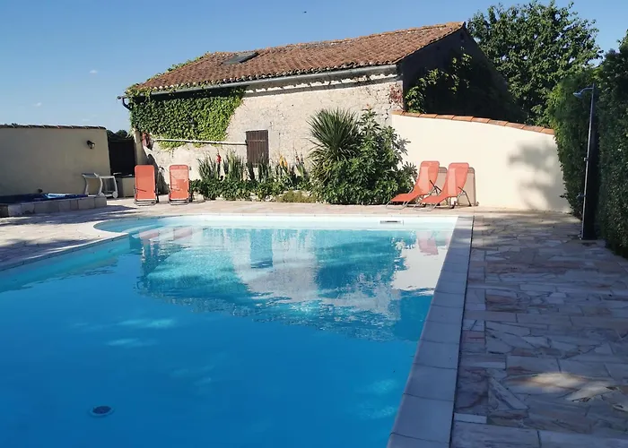 Maison La Tour Apartamento *